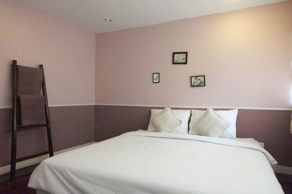 Udee Cozy Bed & Breakfast Chiang Mai Exterior foto